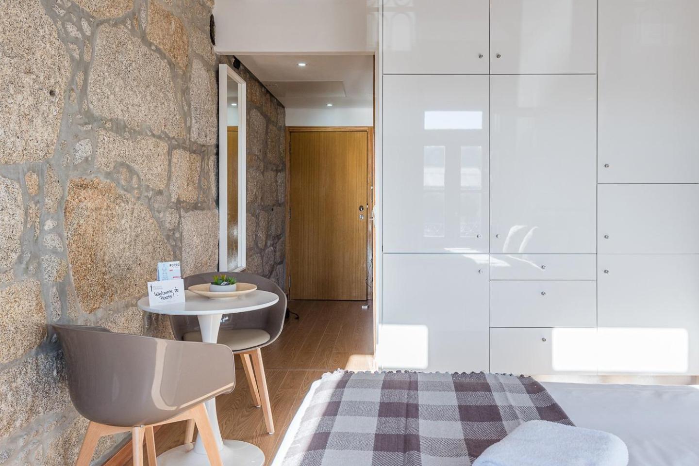 Guestready - Miragaia Stone Studios & Apartments Porto Exterior photo