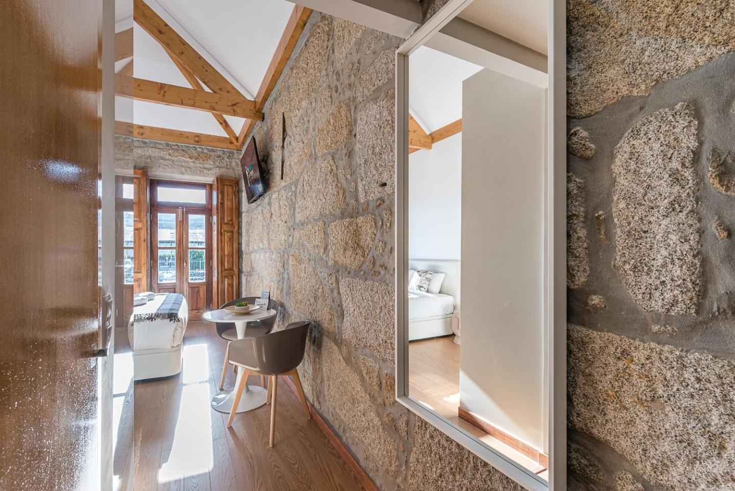 Guestready - Miragaia Stone Studios & Apartments Porto Exterior photo