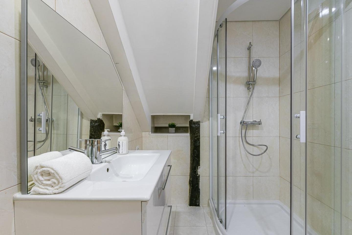 Guestready - Miragaia Stone Studios & Apartments Porto Exterior photo